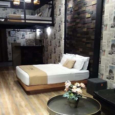 Iconic Suites & Pods Hotel Ipoh Kültér fotó